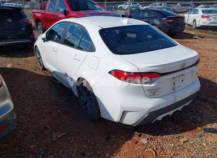 Photo 3 of 2022 Toyota Corolla SE (VIN 5YFP4MCE7NP133031)