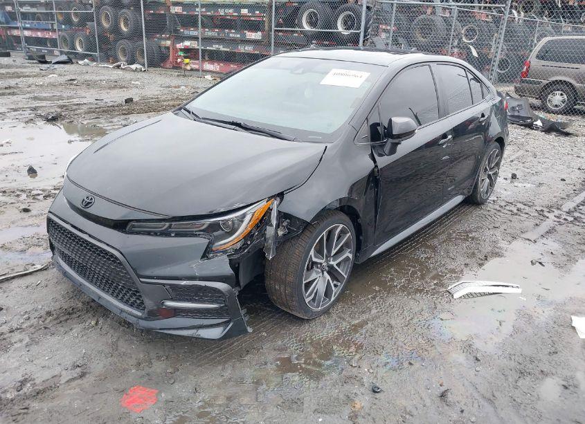 Photo 2 of 2022 Toyota Corolla SE (VIN 5YFP4MCE9NP108910)