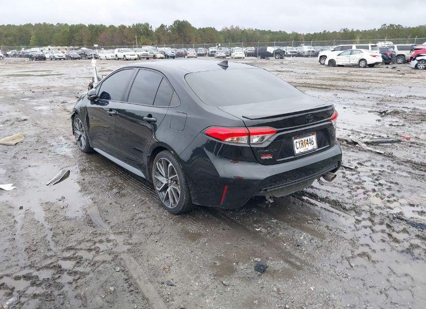 Photo 3 of 2022 Toyota Corolla SE (VIN 5YFP4MCE9NP108910)