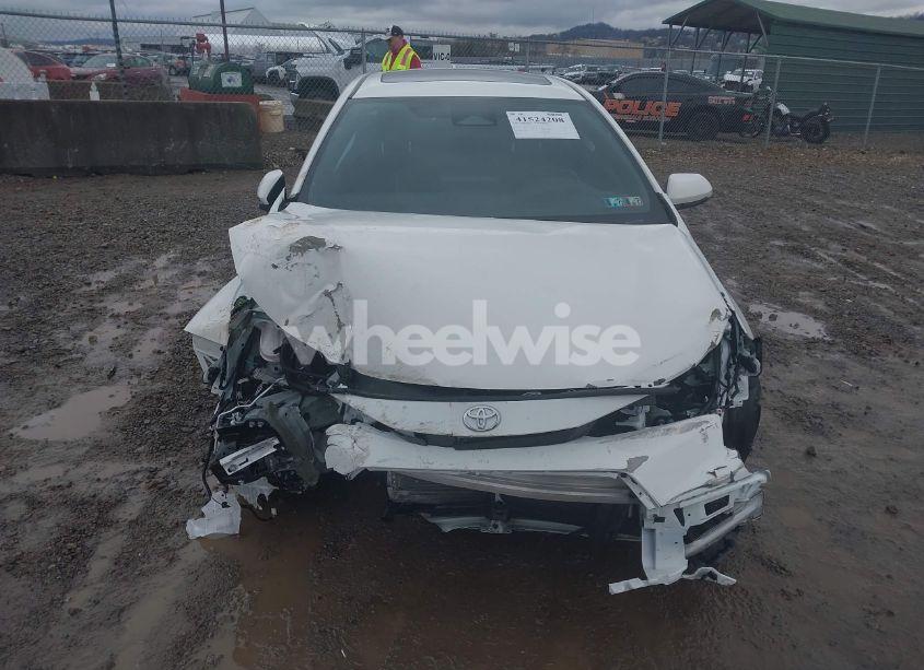 Photo 6 of 2024 Toyota Corolla SE (VIN 5YFP4MCE9RP210472)