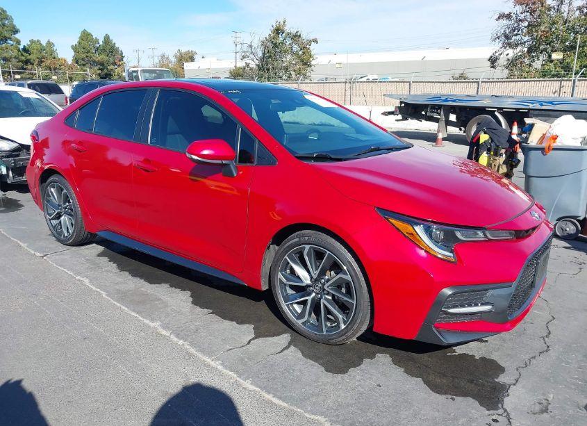 2021 Toyota Corolla SE (VIN 5YFP4MCEXMP071302) main photo