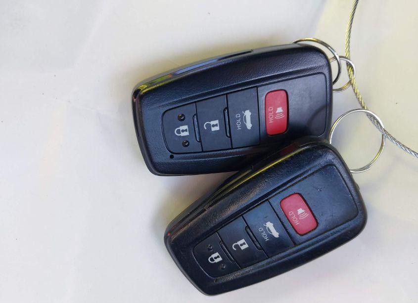 Photo 11 of 2021 Toyota Corolla SE (VIN 5YFP4MCEXMP071302)