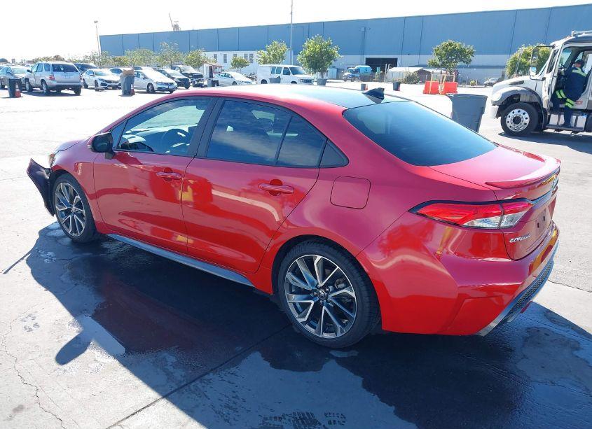 Photo 3 of 2021 Toyota Corolla SE (VIN 5YFP4MCEXMP071302)