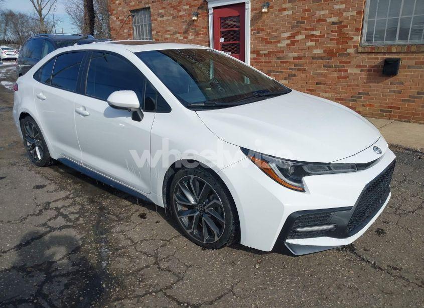 2021 Toyota Corolla SE (VIN 5YFP4MCEXMP086026) main photo