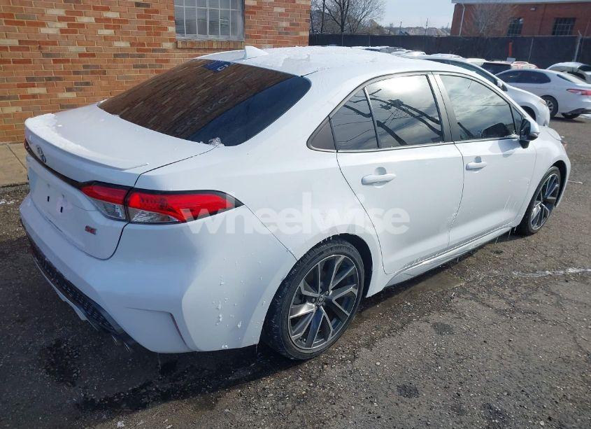 Photo 4 of 2021 Toyota Corolla SE (VIN 5YFP4MCEXMP086026)