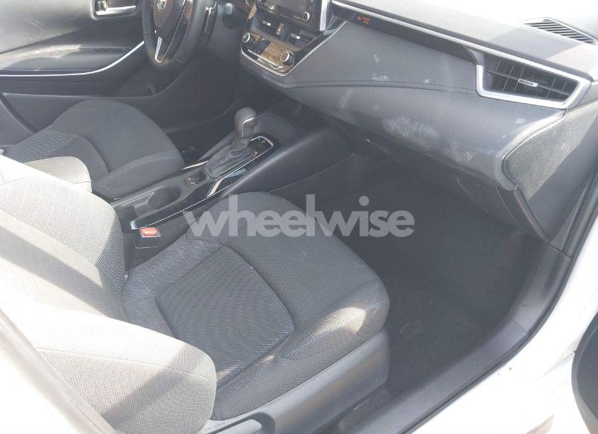 Photo 5 of 2021 Toyota Corolla SE (VIN 5YFP4MCEXMP086026)