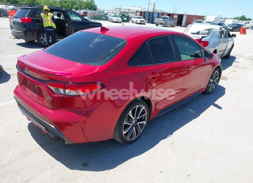 Photo 4 of 2020 Toyota Corolla SE (VIN 5YFP4RCE1LP018578)