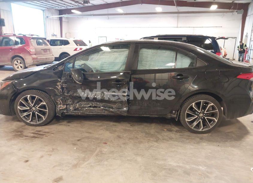 Photo 14 of 2020 Toyota Corolla SE (VIN 5YFP4RCE4LP041532)