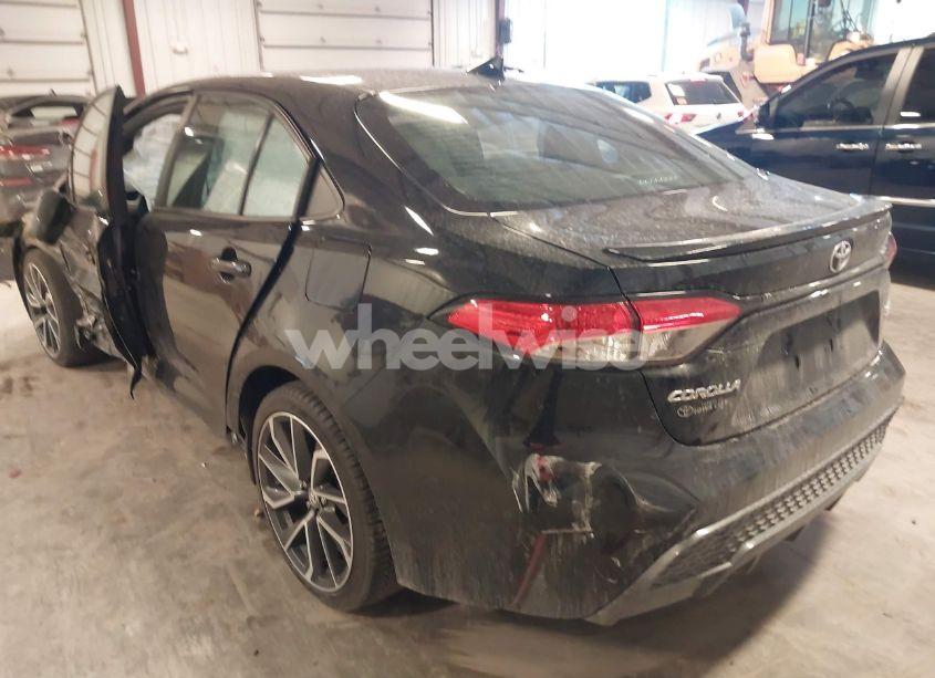 Photo 3 of 2020 Toyota Corolla SE (VIN 5YFP4RCE4LP041532)