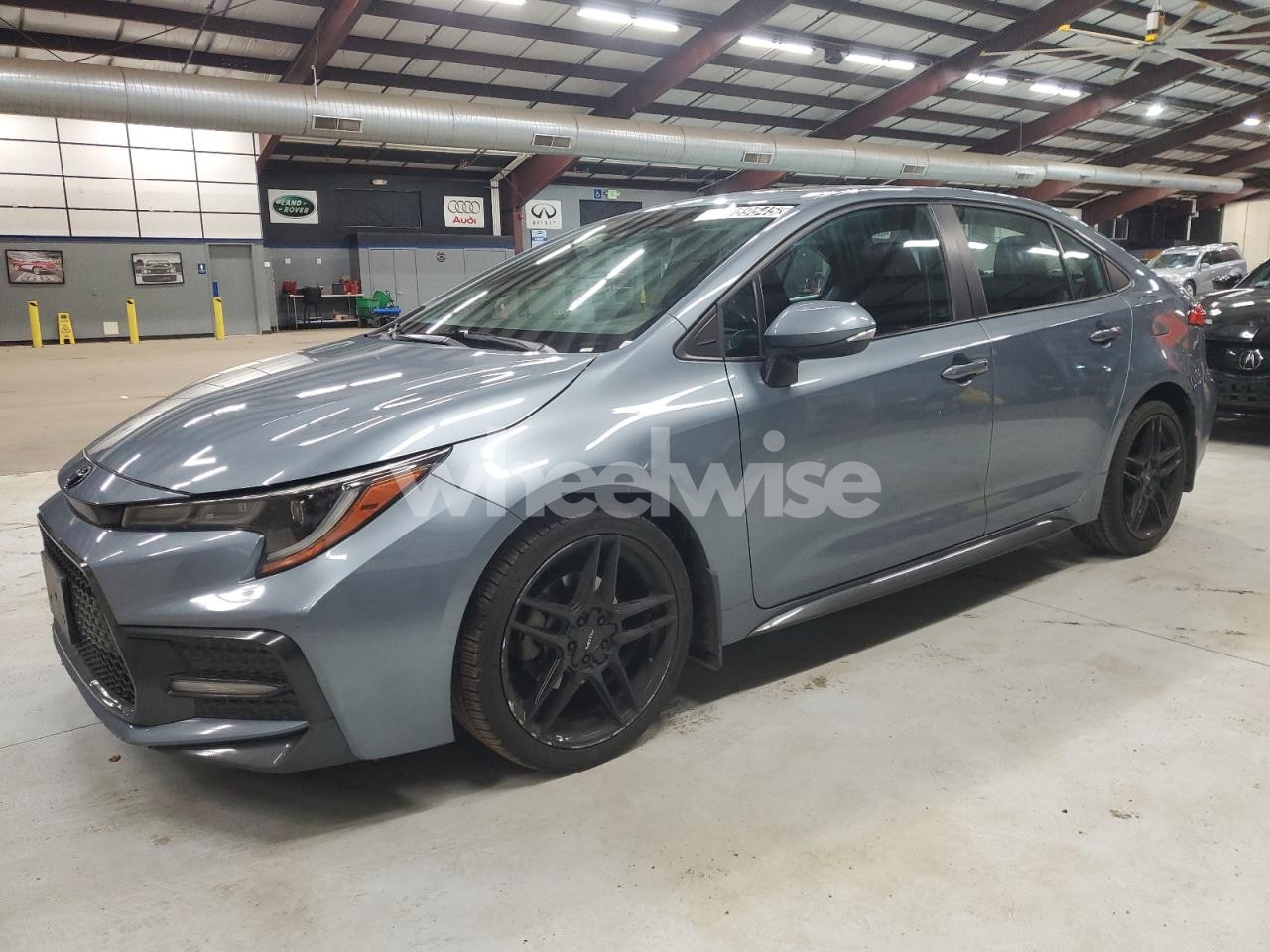 2020 TOYOTA COROLLA SE (VIN 5YFP4RCE5LP041281) main photo