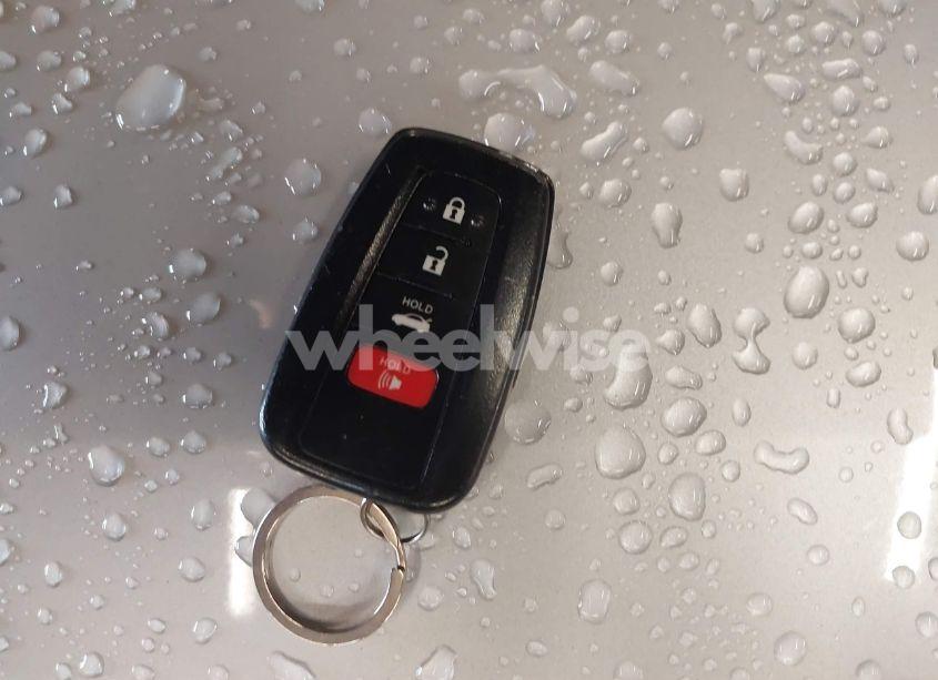 Photo 11 of 2020 Toyota Corolla SE (VIN 5YFP4RCE8LP054171)