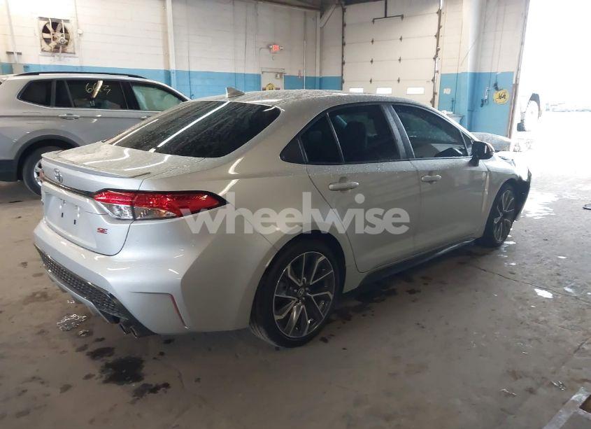 Photo 4 of 2020 Toyota Corolla SE (VIN 5YFP4RCE8LP054171)