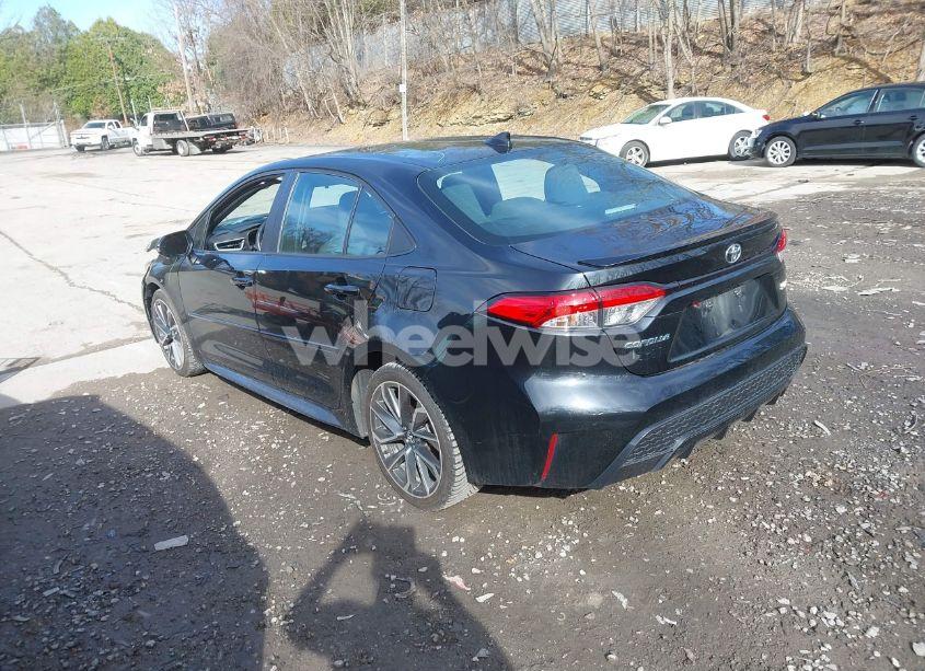 Photo 3 of 2020 Toyota Corolla SE (VIN 5YFP4RCE9LP009370)