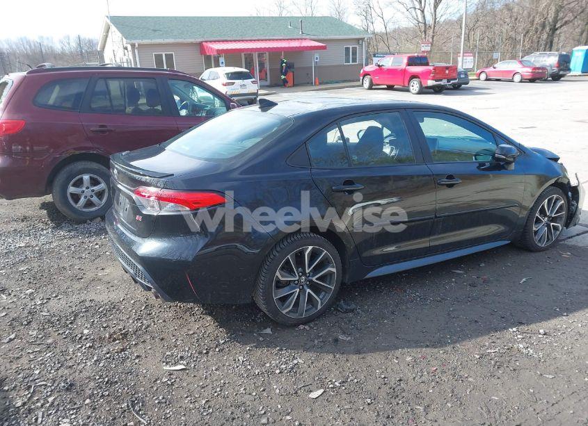 Photo 4 of 2020 Toyota Corolla SE (VIN 5YFP4RCE9LP009370)