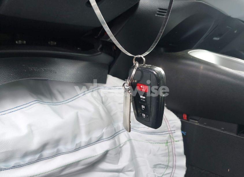 Photo 11 of 2020 Toyota Corolla SE (VIN 5YFP4RCE9LP023589)