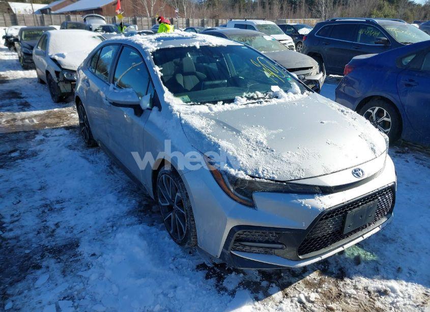 2020 Toyota Corolla SE (VIN 5YFP4RCE9LP023964) main photo