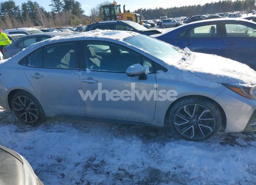 Photo 13 of 2020 Toyota Corolla SE (VIN 5YFP4RCE9LP023964)