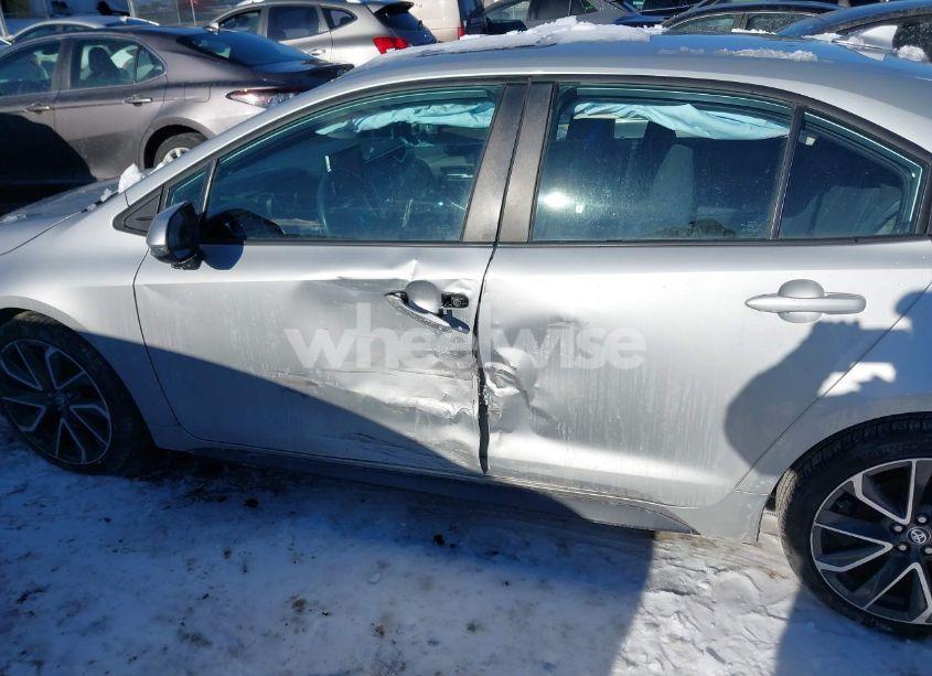 Photo 6 of 2020 Toyota Corolla SE (VIN 5YFP4RCE9LP023964)