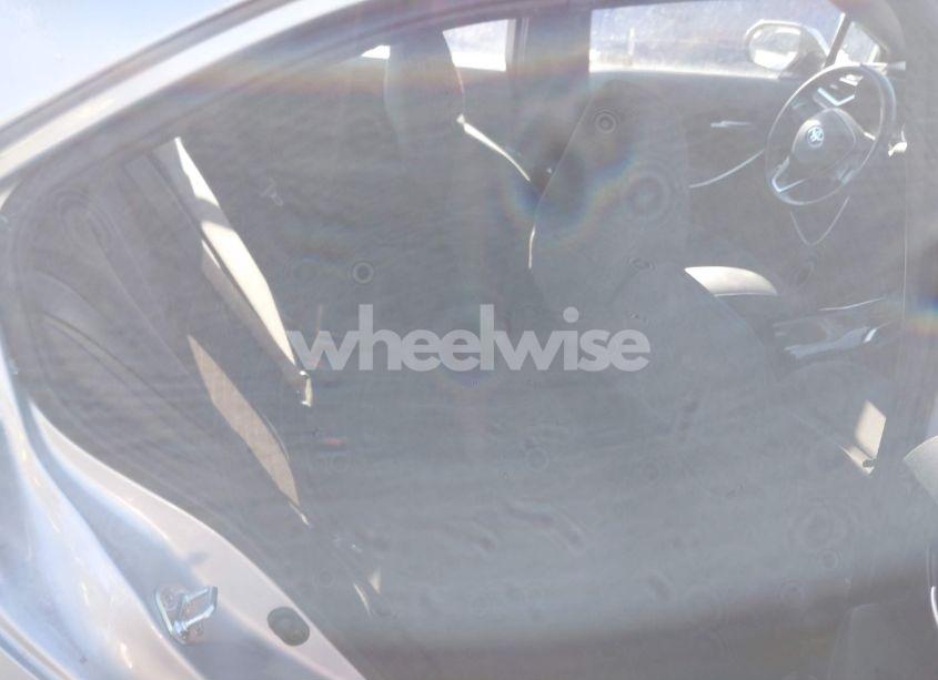 Photo 8 of 2020 Toyota Corolla SE (VIN 5YFP4RCE9LP023964)