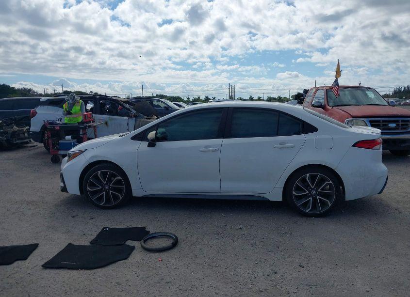 Photo 14 of 2021 Toyota Corolla SE (VIN 5YFS4MCE0MP062201)