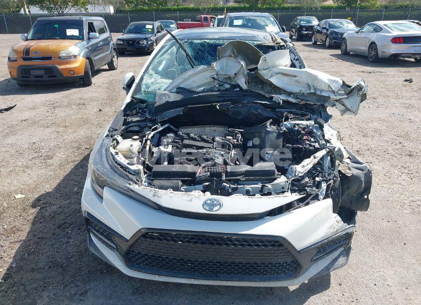 Photo 12 of 2021 Toyota Corolla SE (VIN 5YFS4MCE0MP090497)