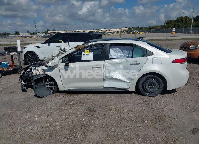 Photo 14 of 2021 Toyota Corolla SE (VIN 5YFS4MCE0MP090497)