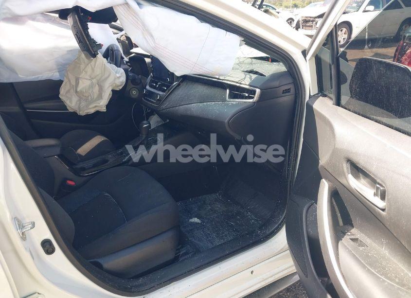 Photo 5 of 2021 Toyota Corolla SE (VIN 5YFS4MCE0MP090497)