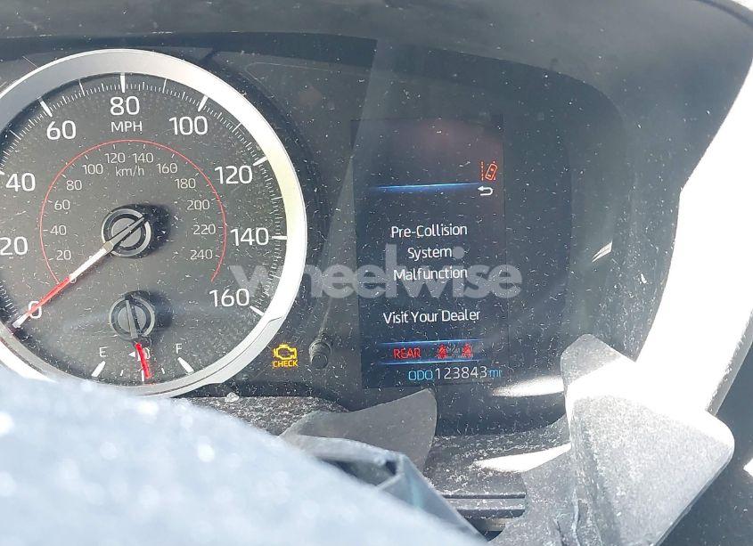 Photo 7 of 2021 Toyota Corolla SE (VIN 5YFS4MCE0MP090497)