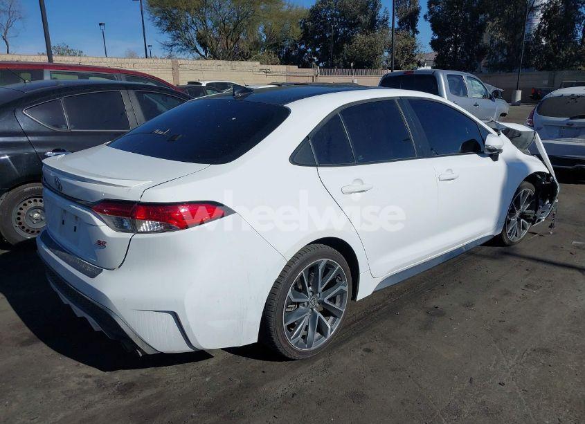 Photo 4 of 2022 Toyota Corolla SE (VIN 5YFS4MCE0NP104464)