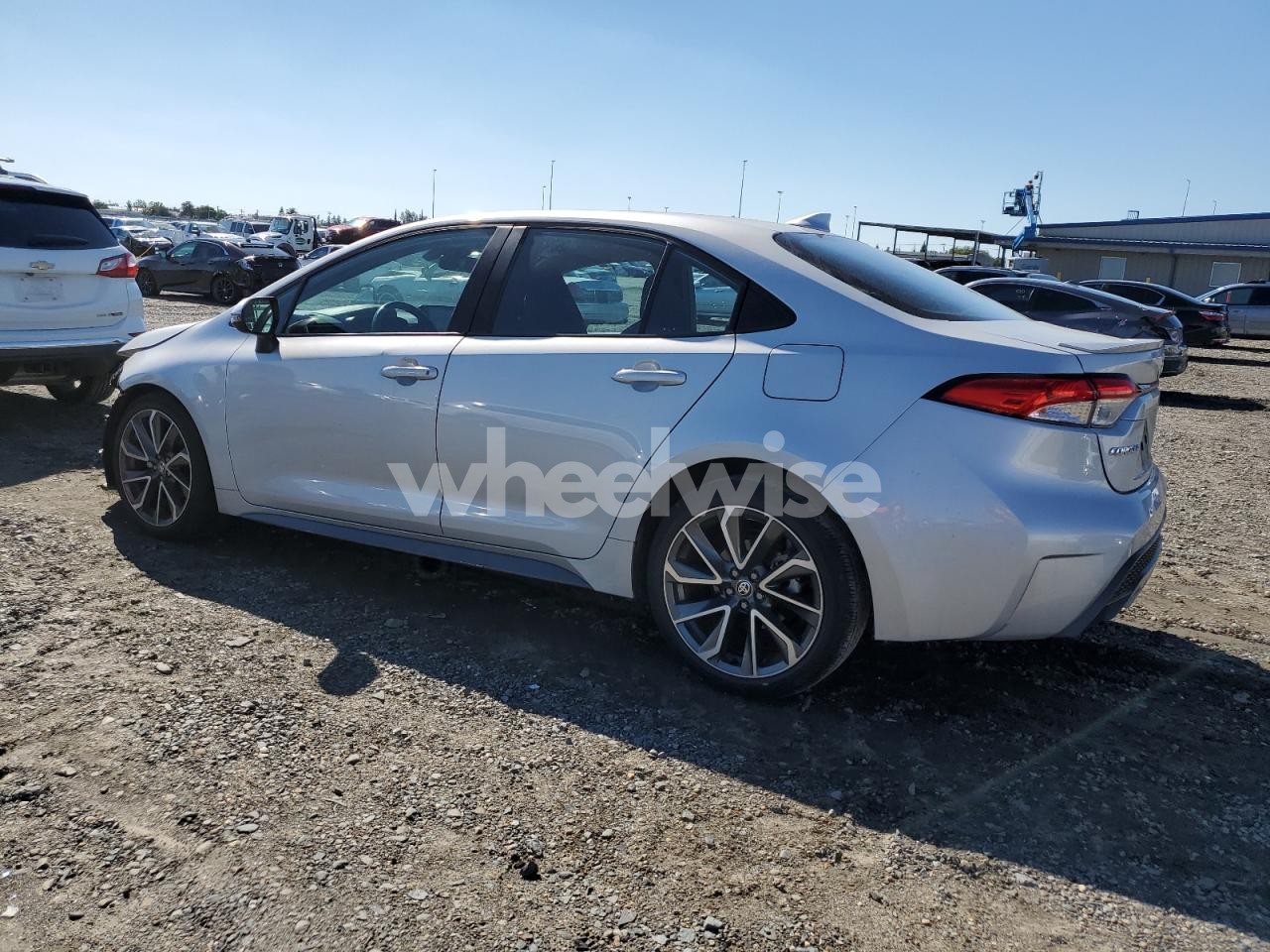 Photo 2 of 2022 TOYOTA COROLLA SE (VIN 5YFS4MCE0NP112368)