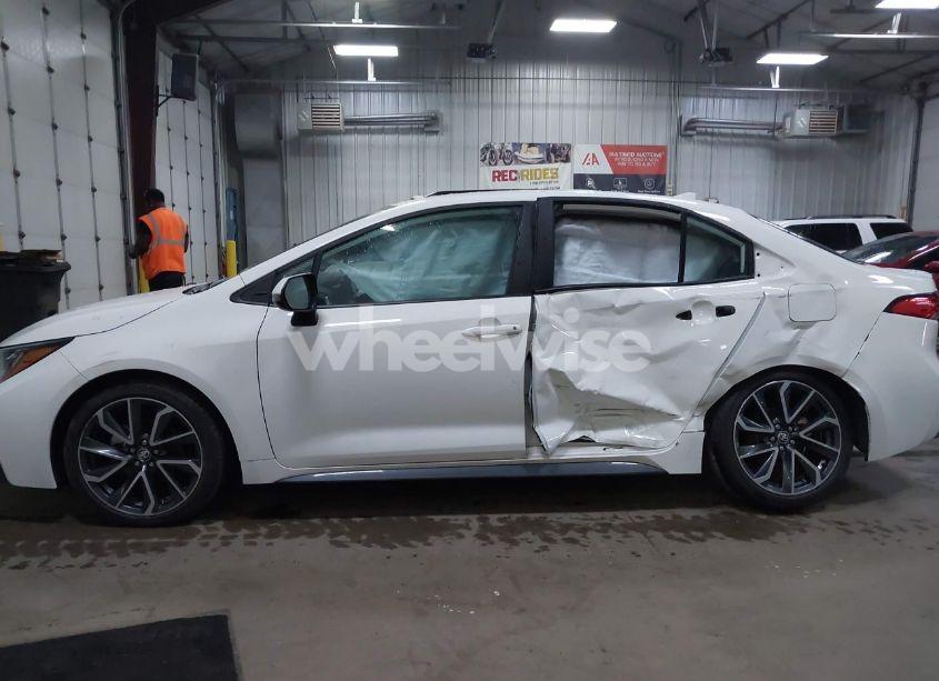 Photo 14 of 2022 Toyota Corolla SE (VIN 5YFS4MCE0NP128392)
