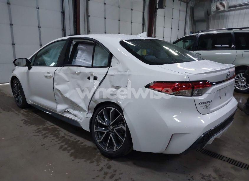 Photo 3 of 2022 Toyota Corolla SE (VIN 5YFS4MCE0NP128392)