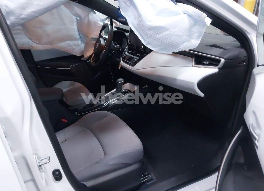 Photo 5 of 2022 Toyota Corolla SE (VIN 5YFS4MCE0NP128392)