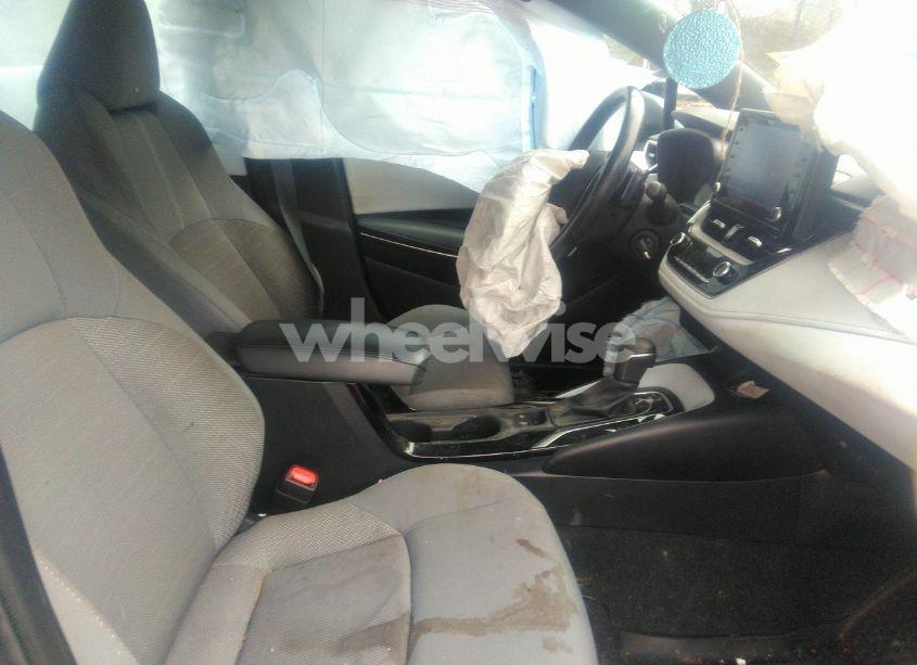 Photo 5 of 2022 Toyota Corolla SE (VIN 5YFS4MCE0NP129039)