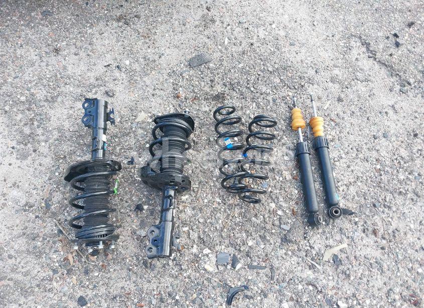 Photo 11 of 2022 Toyota Corolla SE (VIN 5YFS4MCE0NP138243)