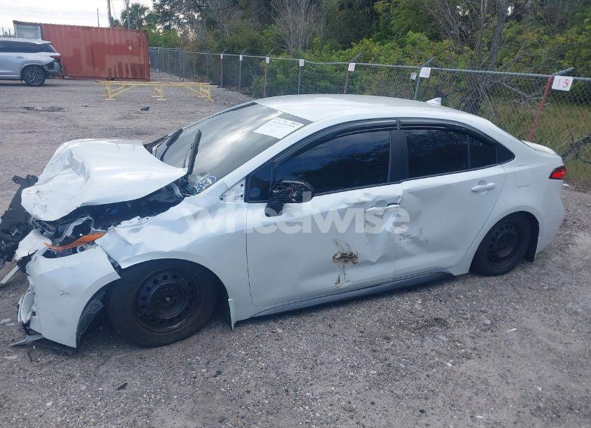 Photo 14 of 2022 Toyota Corolla SE (VIN 5YFS4MCE0NP138243)