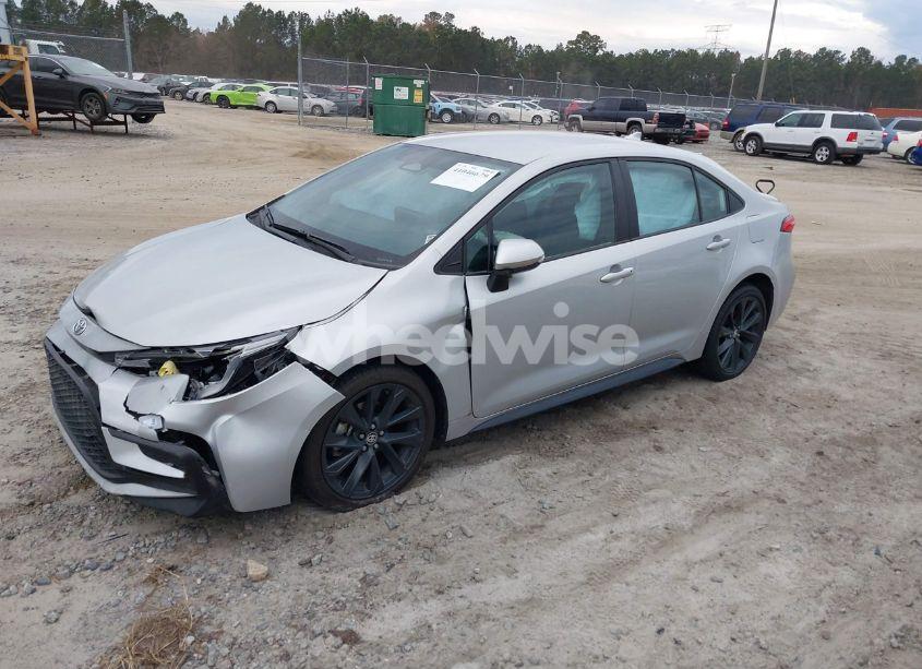 Photo 2 of 2023 Toyota Corolla SE (VIN 5YFS4MCE0PP147141)