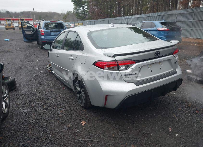 Photo 3 of 2024 Toyota Corolla SE (VIN 5YFS4MCE0RP196150)