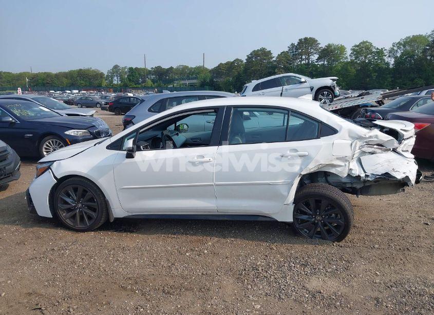 Photo 14 of 2025 Toyota Corolla SE (VIN 5YFS4MCE0SP231386)