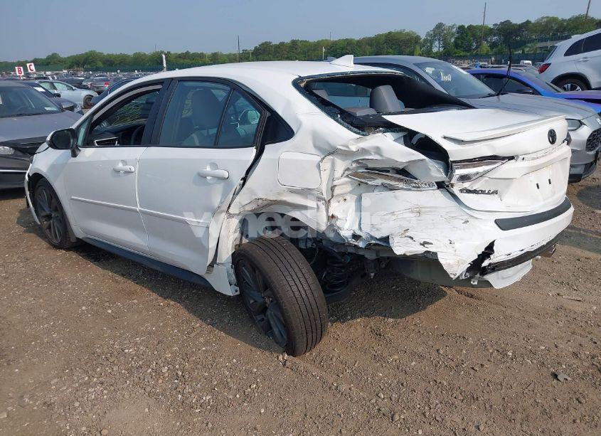 Photo 3 of 2025 Toyota Corolla SE (VIN 5YFS4MCE0SP231386)