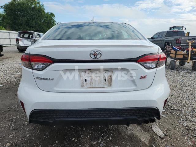 Photo 3 of 2021 TOYOTA COROLLA SE (VIN 5YFS4MCE1MP060523)