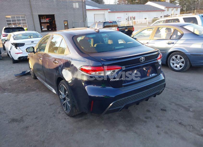 Photo 3 of 2021 Toyota Corolla SE (VIN 5YFS4MCE1MP067231)