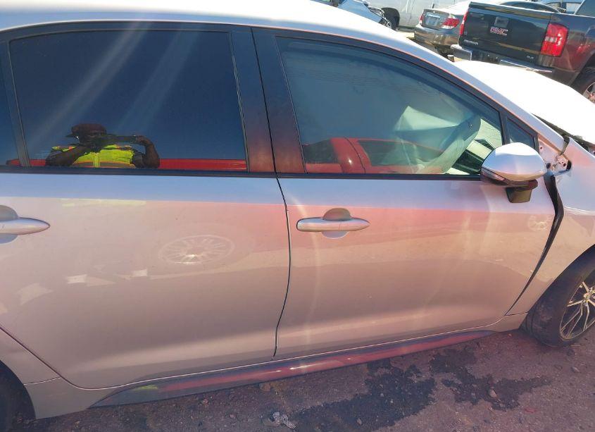 Photo 13 of 2021 Toyota Corolla SE (VIN 5YFS4MCE1MP078018)