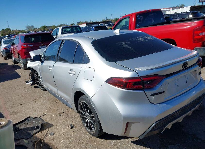 Photo 3 of 2021 Toyota Corolla SE (VIN 5YFS4MCE1MP078018)