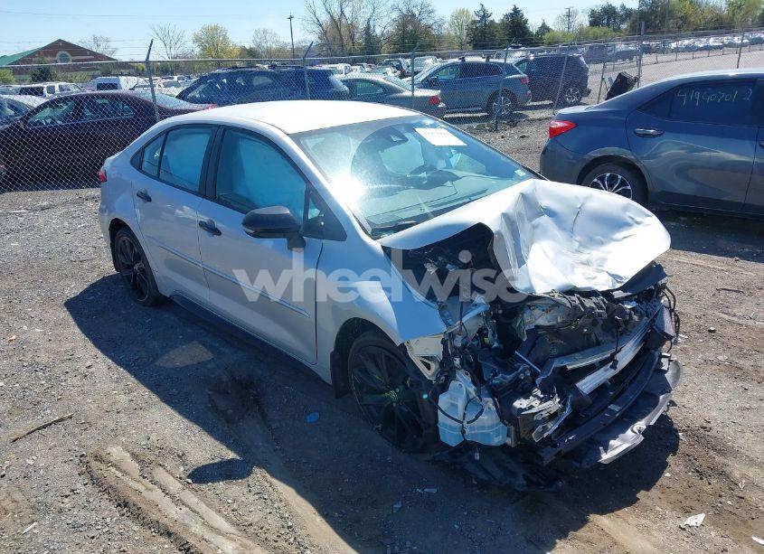 2021 Toyota Corolla SE NIGHTSHADE EDITION (VIN 5YFS4MCE1MP081159) main photo