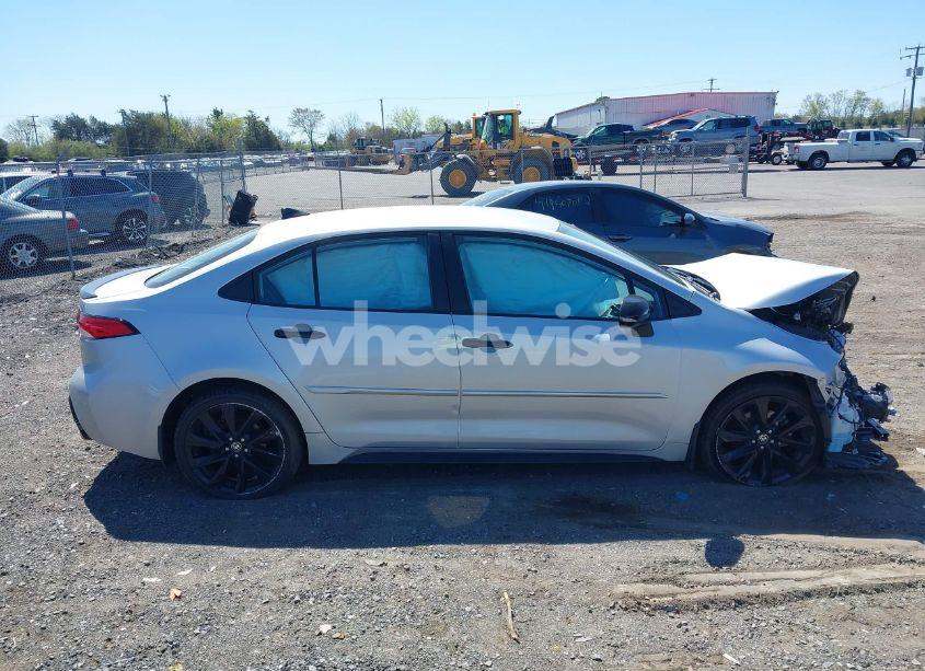 Photo 14 of 2021 Toyota Corolla SE NIGHTSHADE EDITION (VIN 5YFS4MCE1MP081159)