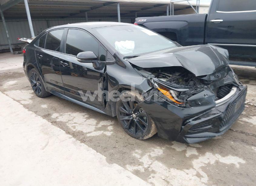 2022 Toyota Corolla SE NIGHTSHADE EDITION (VIN 5YFS4MCE1NP107471) main photo