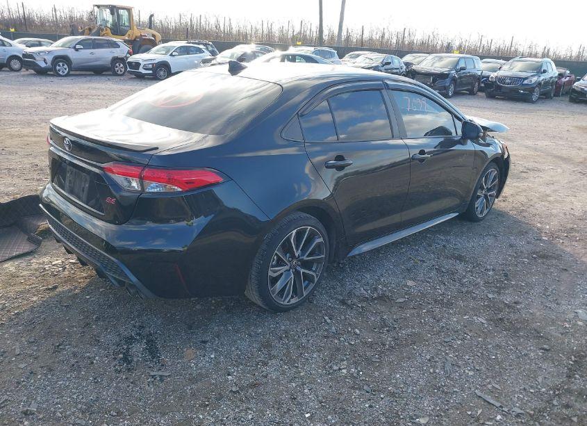 Photo 4 of 2022 Toyota Corolla SE (VIN 5YFS4MCE1NP110659)