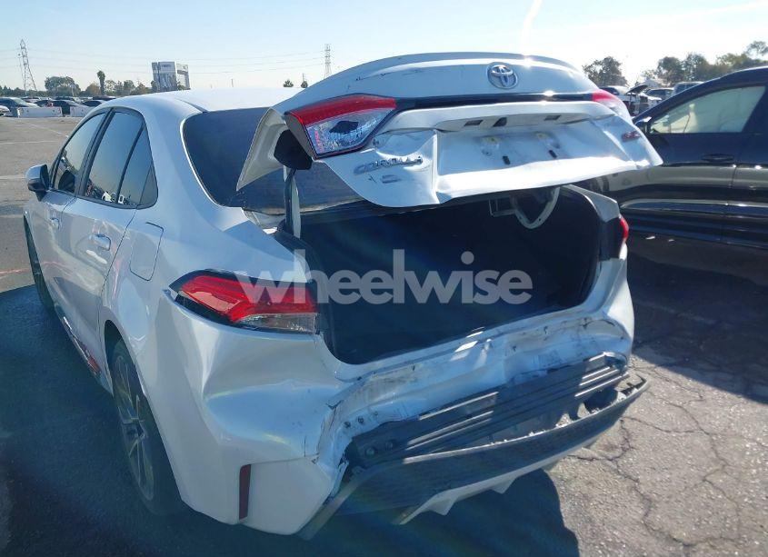 Photo 6 of 2022 Toyota Corolla SE (VIN 5YFS4MCE1NP113075)