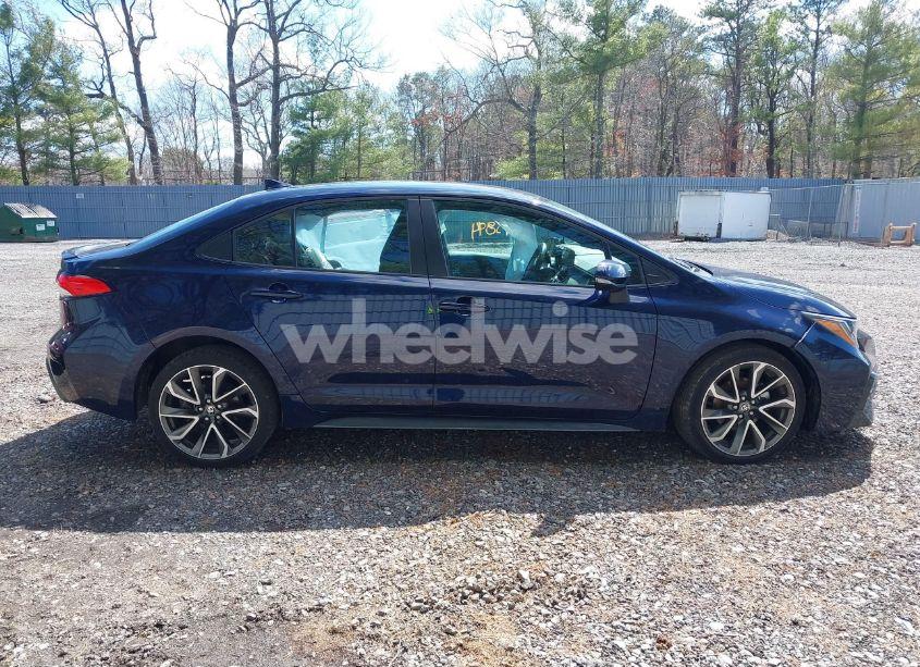 Photo 13 of 2022 Toyota Corolla SE (VIN 5YFS4MCE1NP114646)